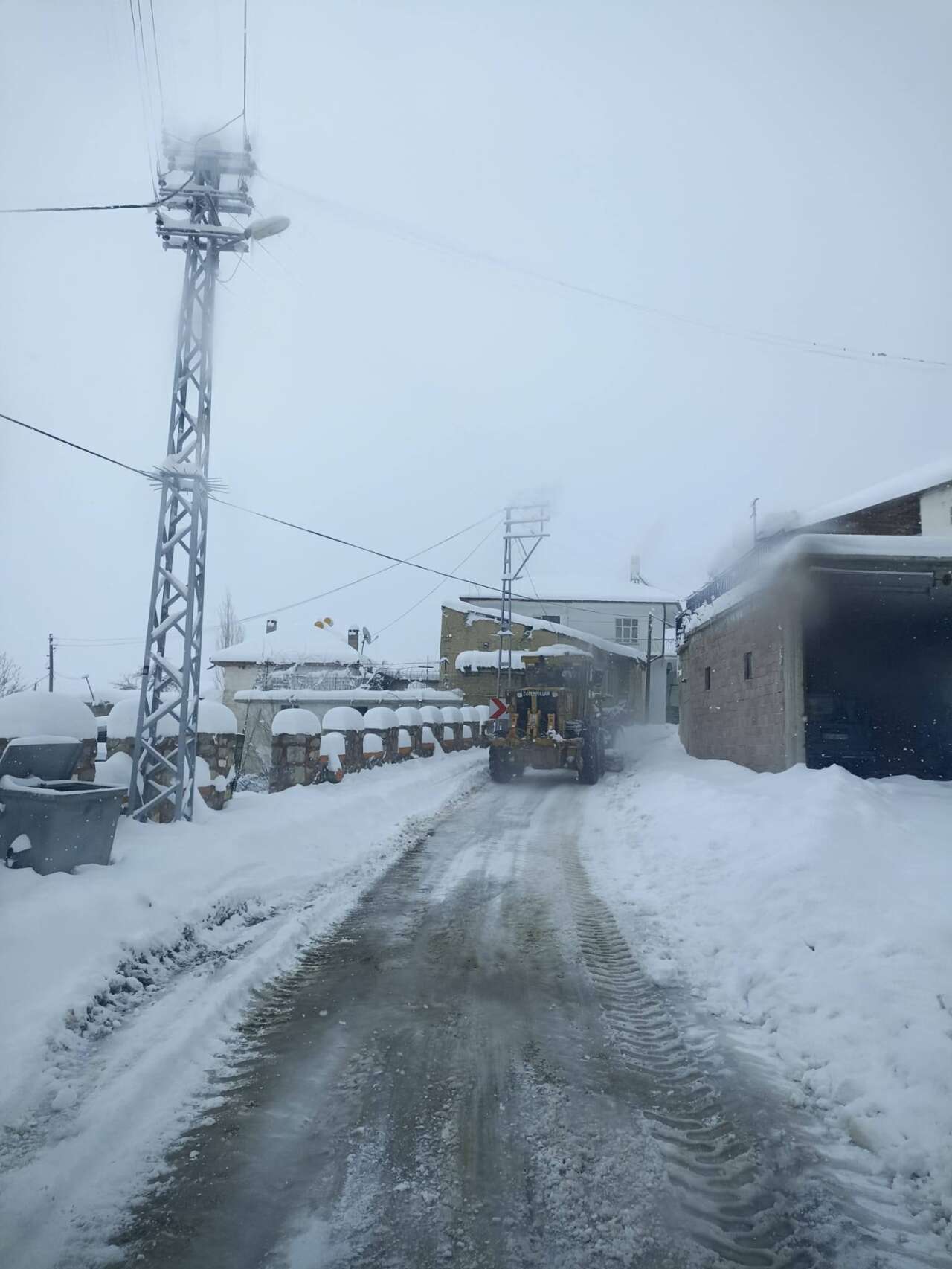 Konya’da kar kalınlığının 1 metreye yaklaştığı ilçe şölen sunuyor 5